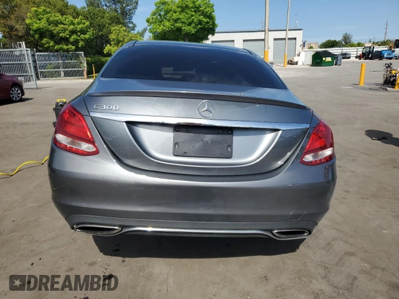 2017 Mercedes-Benz C 300 z VIN WDDWF4JB2HR248909, wystawiony jako Copart lot #58816205 z przebiegiem 117 423 mil mil oraz Szkoda całkowita • Salvage title. Historia ofert i sprzedaży dostępna na DreamBid. Obrazek 6.