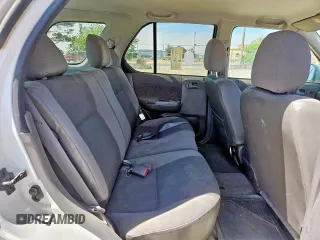 2004 Isuzu Rodeo S z VIN 4S2CK58W544313903, wystawiony jako Copart lot #57535585 z przebiegiem 121 385 mil mil oraz Tytuł czysty. Historia ofert i sprzedaży dostępna na DreamBid. Obrazek 6.