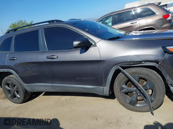 2018 Jeep Cherokee Latitude с VIN 1C4PJLCX2JD527909, выставлен на аукционе IAAI как лот 42317476 с пробегом 113 783 миль миль и . История ставок и продаж доступна на DreamBid. Изображение 13.