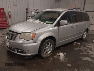 2011 Chrysler Town & Country Touring with VIN 2A4RR5DG0BR735274, listed as a IAAI auction lot 41845820 with 163,440 mi miles and . Bid and sale history available at DreamBid. Image 17.