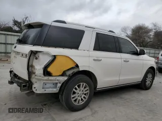 2019 Ford Expedition Limited with VIN 1FMJU1KT4KEA15608, listed as a Copart auction lot 45275345 with 76,748 mi miles and Salvage Title. Bid and sale history available at carsss.com. Image 3.