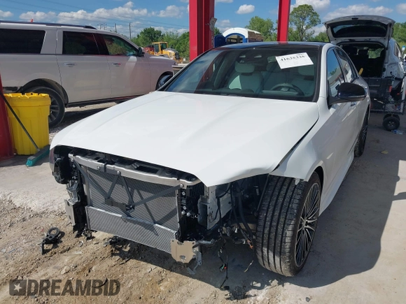 2024 Mercedes-Benz C 300 with VIN W1KAF4GB3RR215534, listed as a IAAI auction lot 41635335 with 5,652 mi miles and . Bid and sale history available at DreamBid. Image 17.
