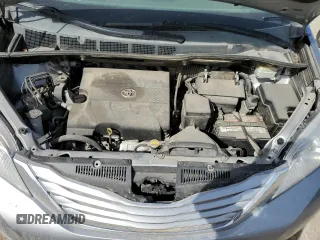 2015 Toyota Sienna LE AAS with VIN 5TDKK3DC7FS652662, listed as a Copart auction lot 49272325 with 129,652 mi miles and Salvage Title. Bid and sale history available at DreamBid. Image 12.