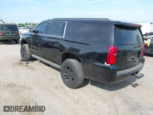 2016 Chevrolet Suburban LT z VIN 1GNSKHKC8GR223442, wystawiony jako IAAI lot #42166983 z przebiegiem 204 827 mil mil oraz . Historia ofert i sprzedaży dostępna na DreamBid. Obrazek 3.