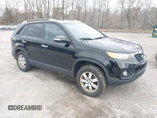 2013 Kia Sorento LX with VIN 5XYKT3A61DG414943, listed as a IAAI auction lot 42093804 with 109,039 mi miles. Bid and sale history available at carsss.com. Image 1.