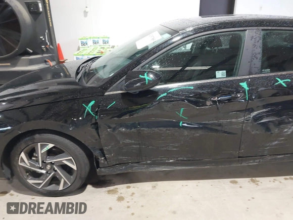 2024 Hyundai Elantra SEL with VIN KMHLS4DGXRU647500, listed as a IAAI auction lot 42337385 with 36,110 mi miles and . Bid and sale history available at DreamBid. Image 6.