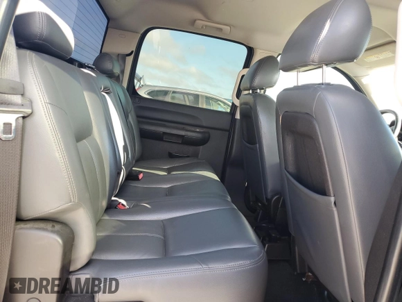 2008 Chevrolet Silverado 3500HD DRW LT w/1LT with VIN 1GCJC33658F150353, listed as a Copart auction lot 85479604 with 151,349 mi miles and Salvage Title. Bid and sale history available at carsss.com. Image 10.