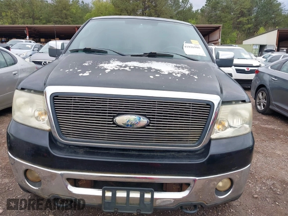 2006 Ford F-150 XLT with VIN 1FTPW14516KA93777, listed as a IAAI auction lot 41826985 with 234,245 mi miles. Bid and sale history available at carsss.com. Image 6.