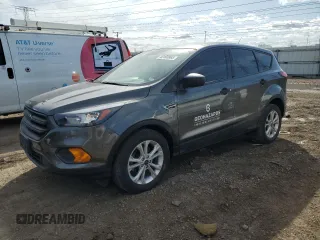 2019 Ford Escape S с VIN 1FMCU0F73KUB01921, выставлен на аукционе Copart как лот 48193965 с пробегом 108 696 миль миль и Списание • Salvage title. История ставок и продаж доступна на DreamBid. Изображение 1.