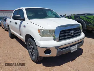 2007 Toyota Tundra SR5 with VIN 5TBEV541X7S468096, listed as a IAAI auction lot 42111698 with 1 mi miles. Bid and sale history available at carsss.com. Image 1.