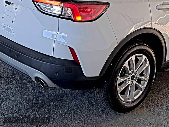 2021 Ford Escape SE with VIN 1FMCU0G69MUA53124, listed as a IAAI auction lot 42749962 with 67,774 mi miles and . Bid and sale history available at DreamBid. Image 8.