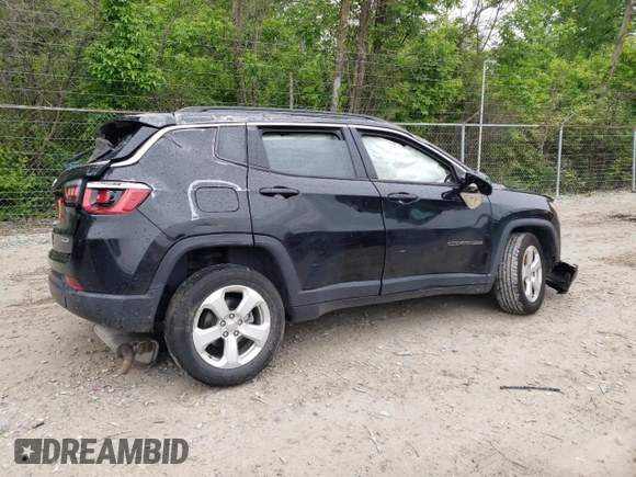 2019 Jeep Compass Latitude with VIN 3C4NJCBB0KT855595, listed as a Copart auction lot 58997955 with Not provided miles and Salvage title. Bid and sale history available at DreamBid. Image 3.