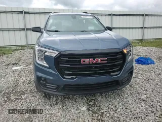 2024 GMC Terrain SLT z VIN 3GKALVEG7RL255280, wystawiony jako Copart lot #55603495 z przebiegiem 22 434 mil mil oraz Szkoda całkowita • Salvage title. Historia ofert i sprzedaży dostępna na DreamBid. Obrazek 14.