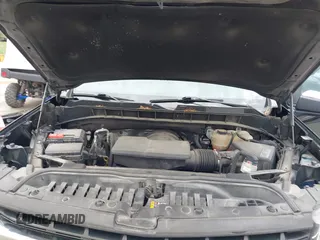 2019 Chevrolet Silverado 1500 LT with VIN 3GCUYDED0KG212876, listed as a IAAI auction lot 41975622 with 151,609 mi miles and . Bid and sale history available at DreamBid. Image 10.