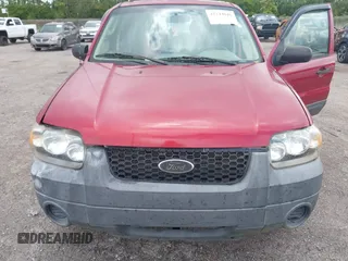 2005 Ford Escape XLS Value с VIN 1FMYU02Z85KB05556, выставлен на аукционе IAAI как лот 42744846 с пробегом 364 675 миль миль и . История ставок и продаж доступна на DreamBid. Изображение 6.