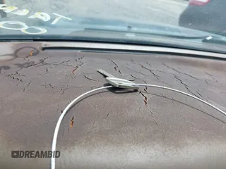 1997 Toyota Camry LE z VIN 4T1BG22K7VU005271, wystawiony jako IAAI lot #42098097 z przebiegiem Nie podano mil oraz . Historia ofert i sprzedaży dostępna na DreamBid. Obrazek 11.