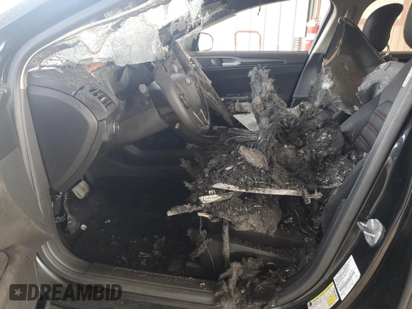 2013 Ford Fusion SE with VIN 3FA6P0HR1DR189441, listed as a Copart auction lot 60928745 with Not provided miles and Non repairable. Bid and sale history available at DreamBid. Image 7.