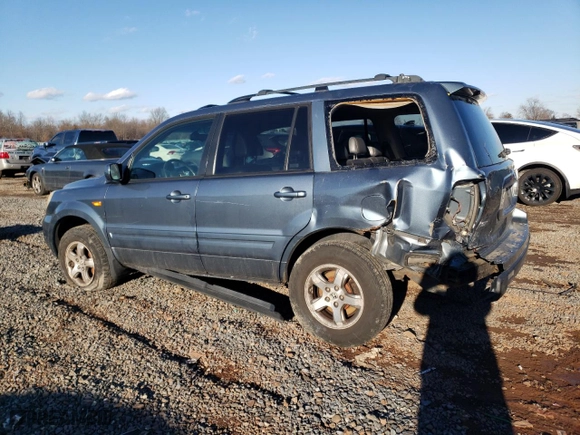 2006 Honda Pilot EX-L with RES with VIN 2HKYF18636H521015, listed as a Copart auction lot 45507605 with 196,427 mi miles and Salvage Title. Bid and sale history available at carsss.com. Image 2.