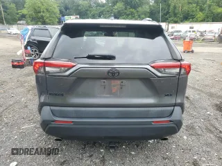 2019 Toyota RAV4 XLE with VIN 2T3P1RFVXKC026527, listed as a Copart auction lot 63665935 with 61,056 mi miles and Salvage title. Bid and sale history available at DreamBid. Image 6.