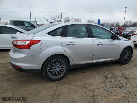 2012 Ford Focus SEL with VIN 1FAHP3H28CL266915, listed as a Copart auction lot 52177745 with 195,353 mi miles and Clean Title. Bid and sale history available at carsss.com. Image 3.