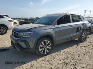 2022 Volkswagen Taos SE z VIN 3VVRX7B26NM007633, wystawiony jako Copart lot #53081505 z przebiegiem 62 481 mil mil oraz Szkoda całkowita • Salvage title. Historia ofert i sprzedaży dostępna na DreamBid. Obrazek 1.