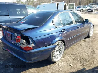 2003 BMW 3 Series 325i with VIN WBAEV33403KL61113, listed as a IAAI auction lot 41775831 with 199,126 mi miles and . Bid and sale history available at DreamBid. Image 4.