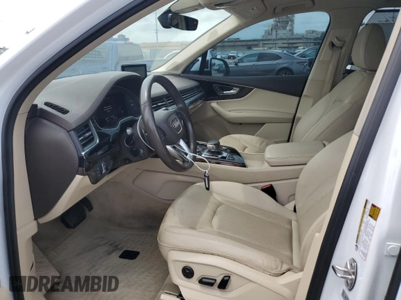 2019 Audi Q7 Premium Plus z VIN WA1LAAF76KD048936, wystawiony jako Copart lot #55641055 z przebiegiem 55 456 mil mil oraz Szkoda całkowita • Salvage title. Historia ofert i sprzedaży dostępna na DreamBid. Obrazek 7.