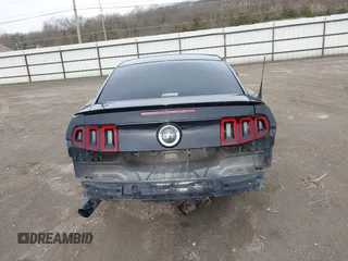 2014 Ford Mustang GT с VIN 1ZVBP8CF3E5283990, выставлен на аукционе IAAI как лот 41932636 с пробегом 94 315 миль миль и . История ставок и продаж доступна на DreamBid. Изображение 16.