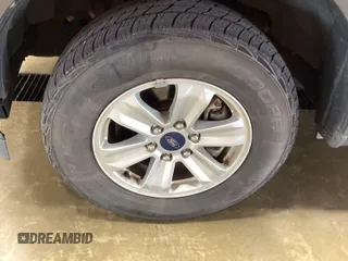 2019 Ford F-150 XL с VIN 1FTEW1CB4KFC20443, выставлен на аукционе IAAI как лот 42806612 с пробегом 56 767 миль миль и . История ставок и продаж доступна на DreamBid. Изображение 1.