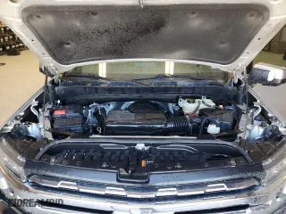 2019 Chevrolet Silverado 1500 LTZ with VIN 3GCPWEED1KG165608, listed as a Copart auction lot 52048855 with 87,494 mi miles and Clean Title. Bid and sale history available at carsss.com. Image 11.