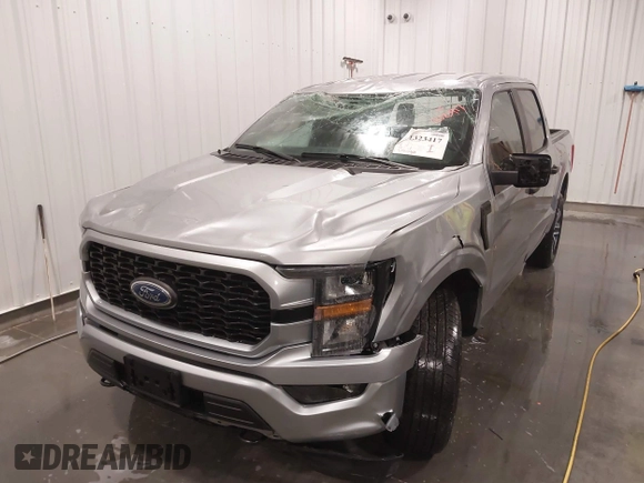 2023 Ford F-150 XL with VIN 1FTEW1EP6PFA97955, listed as a IAAI auction lot 41323417 with 39,440 mi miles. Bid and sale history available at carsss.com. Image 6.