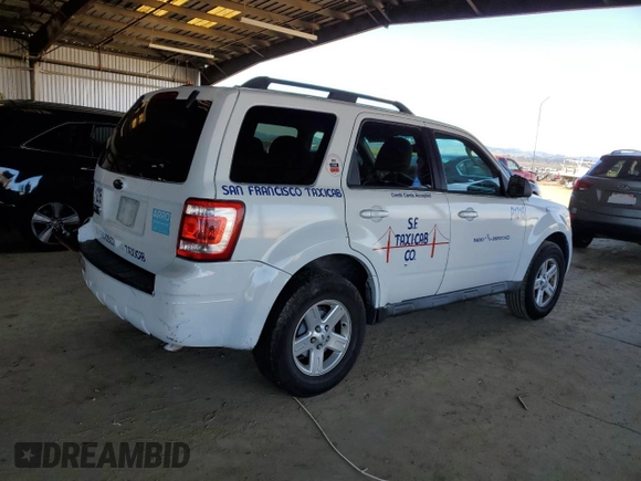 2011 Ford Escape Hybrid z VIN 1FMCU4K34BKC19594, wystawiony jako Copart lot #49479845 z przebiegiem 399 809 mil mil oraz Szkoda całkowita • Salvage title. Historia ofert i sprzedaży dostępna na DreamBid. Obrazek 3.