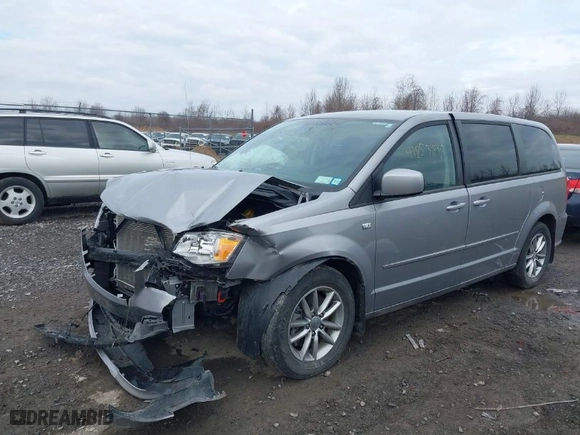 2014 Dodge Grand Caravan SE with VIN 2C4RDGBG5ER424477, listed as a IAAI auction lot 41853890 with 40,745 mi miles. Bid and sale history available at carsss.com. Image 2.