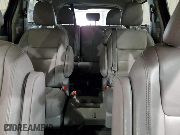 2020 Toyota Sienna XLE Auto Access Seat with VIN 5TDYZ3DC4LS039013, listed as a Copart auction lot 46858545 with 103,103 mi miles and Salvage Title. Bid and sale history available at carsss.com. Image 10.