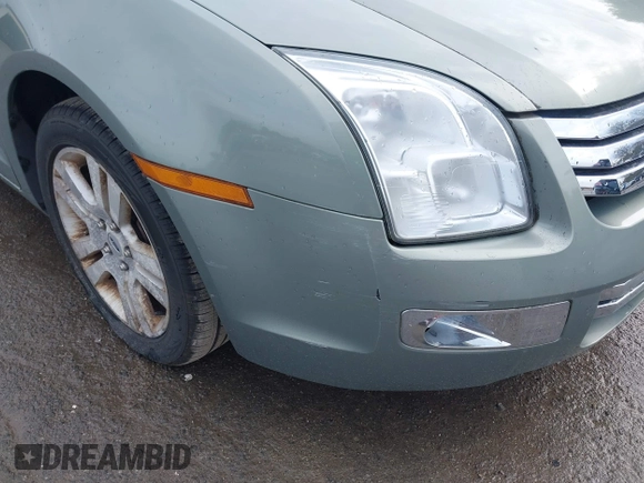 2009 Ford Fusion SEL with VIN 3FAHP08139R107400, listed as a IAAI auction lot 42045542 with 44,874 mi miles. Bid and sale history available at carsss.com. Image 6.