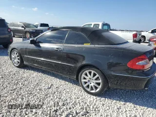 2007 Mercedes-Benz CLK 350 with VIN WDBTK56F77T086012, listed as a Copart auction lot 77411994 with 130,644 mi miles and Clean Title. Bid and sale history available at DreamBid. Image 2.