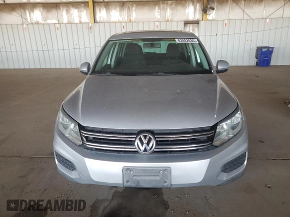 2013 Volkswagen Tiguan S with VIN WVGAV3AX8DW576243, listed as a Copart auction lot 62882635 with 115,113 mi miles and Clean title. Bid and sale history available at DreamBid. Image 5.