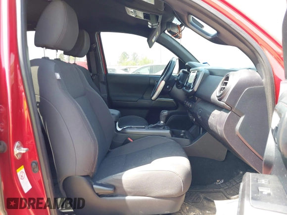 2018 Toyota Tacoma SR5 with VIN 5TFAZ5CN0JX063350, listed as a IAAI auction lot 41829396 with 61,155 mi miles and . Bid and sale history available at DreamBid. Image 5.