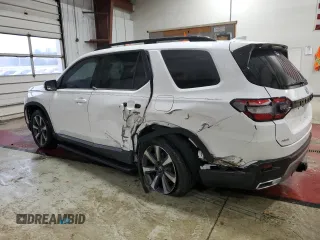 2024 Honda Pilot Elite with VIN 5FNYG1H84RB048890, listed as a Copart auction lot 80307234 with 9,935 mi miles and Salvage Title. Bid and sale history available at carsss.com. Image 2.