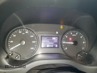 2020 Mercedes-Benz Metris Cargo z VIN W1YV0BEY5L3731098, wystawiony jako Copart lot #61276905 z przebiegiem 193 964 mil mil oraz Szkoda całkowita • Salvage title. Historia ofert i sprzedaży dostępna na DreamBid. Obrazek 9.