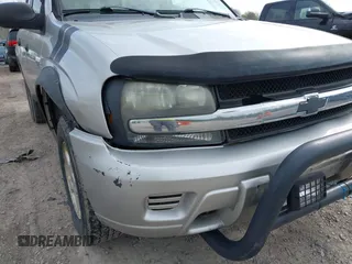 2005 Chevrolet TrailBlazer LT with VIN 1GNDT13S452232714, listed as a IAAI auction lot 42166555 with 168,106 mi miles and . Bid and sale history available at DreamBid. Image 6.