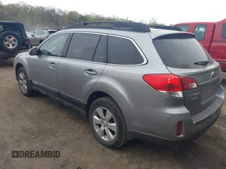 2010 Subaru Outback Premium All-Weather Anniversary с VIN 4S4BRBCC2A3385279, выставлен на аукционе IAAI как лот 41985735 с пробегом 156 362 миль миль и . История ставок и продаж доступна на DreamBid. Изображение 3.