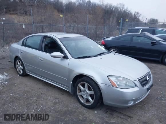 2003 Nissan Altima SE z VIN 1N4BL11E33C302441, wystawiony jako IAAI lot #41156458 z przebiegiem 123 796 mil mil oraz . Historia ofert i sprzedaży dostępna na DreamBid. Obrazek 1.