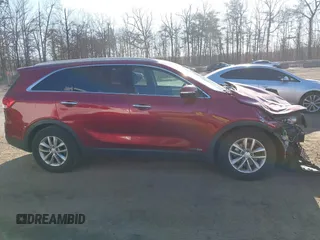 2018 Kia Sorento LX V6 with VIN 5XYPGDA53JG425123, listed as a IAAI auction lot 41639091 with 171,736 mi miles. Bid and sale history available at carsss.com. Image 14.
