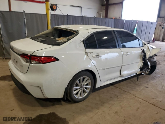 2024 Toyota Corolla LE with VIN 5YFB4MDE4RP101698, listed as a Copart auction lot 51251295 with 0 mi miles and Salvage Title. Bid and sale history available at carsss.com. Image 3.