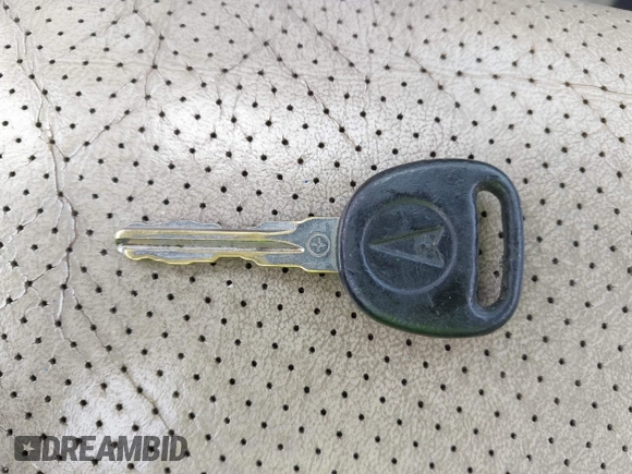2008 Pontiac G6 GT z VIN 1G2ZH36N584290720, wystawiony jako IAAI lot #42492094 z przebiegiem 168 211 mil mil oraz . Historia ofert i sprzedaży dostępna na DreamBid. Obrazek 11.