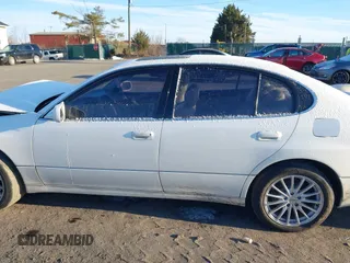 1999 Lexus GS 300 Luxury Perform Sdn with VIN JT8BD68S3X0071708, listed as a IAAI auction lot 41359928 with 165,493 mi miles. Bid and sale history available at carsss.com. Image 14.
