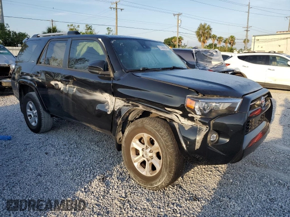 2022 Toyota 4Runner SR5 with VIN JTEEU5JR5N5269489, listed as a Copart auction lot 57460955 with 42,981 mi miles and Salvage title. Bid and sale history available at DreamBid. Image 4.