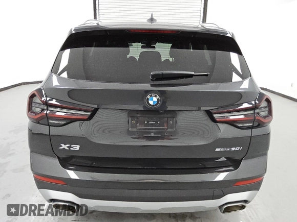 2024 BMW X3 sDrive30i with VIN 5UX43DP03R9W14974, listed as a Copart auction lot 49742925 with 21,256 mi miles and Clean Title. Bid and sale history available at DreamBid. Image 6.