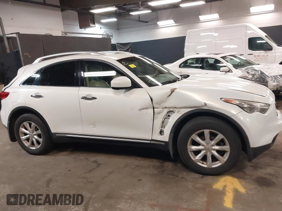 2009 Infiniti FX with VIN JNRAS18W69M151587, listed as a IAAI auction lot 41947824 with 151,513 mi miles and . Bid and sale history available at DreamBid. Image 13.